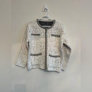 Knitted cardigan with pearl buttons S/M